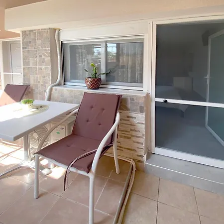 شقة Ammolithos ستافروس