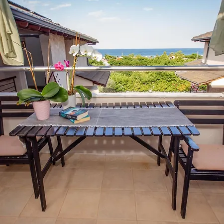 Ammolithos Apartman Sztavrósz