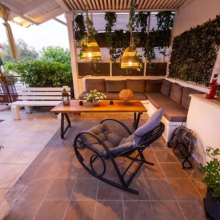 Apartman Ammolithos *