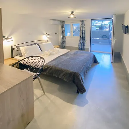 Ammolithos * Sztavrósz